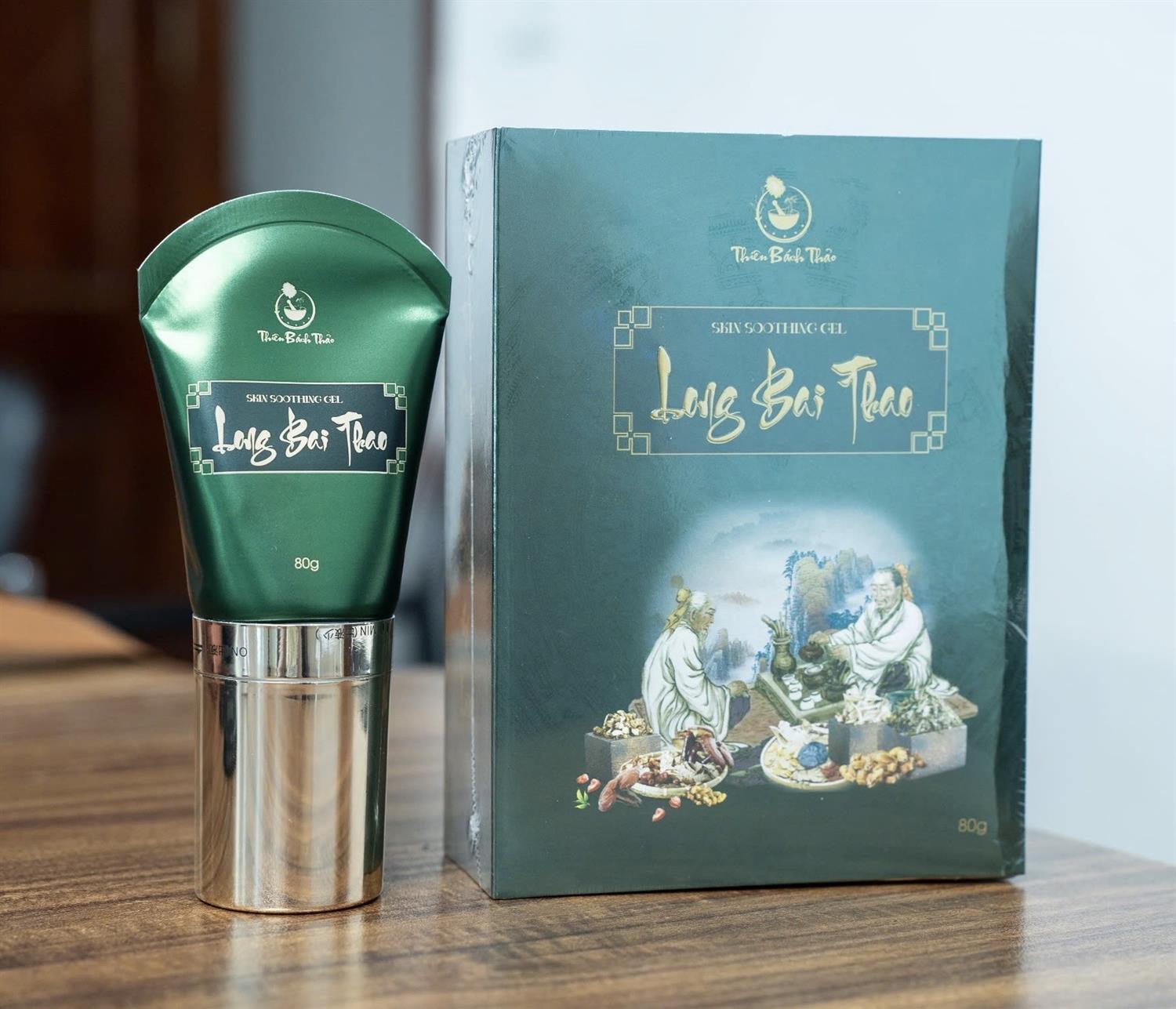 Long Bái Thảo